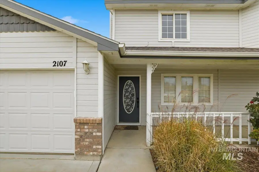 2107 Fall Ct, Nampa, ID 83686 - Image #2