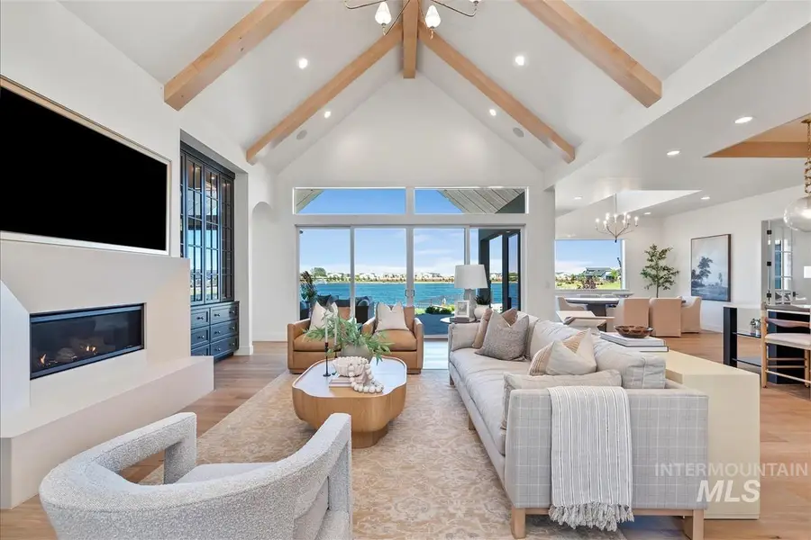 903 S Waning Ln, Eagle, ID 83616 - Image #2