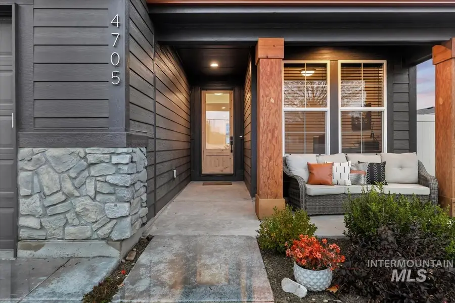 4705 N Morpheus Place, Meridian, ID 83646 - Image #3