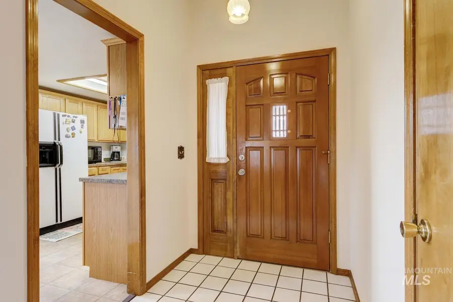 4198 N Oxbow Way, Boise, ID 83713 - Image #3