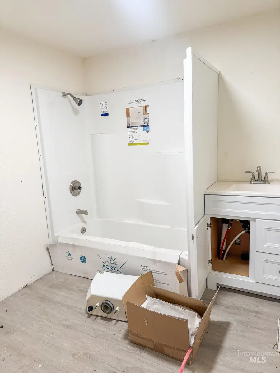 301 E B Street, Kendrick, ID 83524 - Image #2