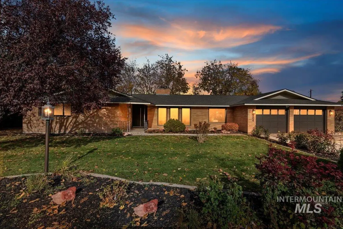 204 Hilldrop St, Caldwell, ID 83605 - Image #1