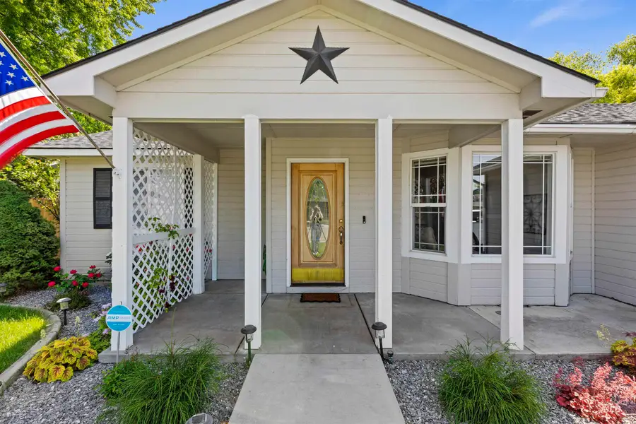 7441 Bay Meadows Dr., Nampa, ID 83687 - Image #2