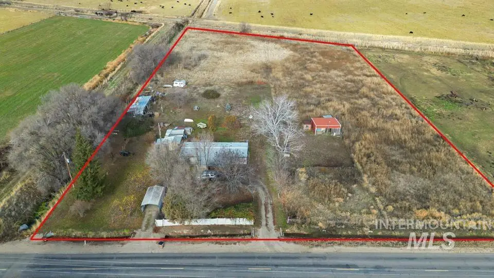 9350 Dewey Rd, Emmett, ID 83617 - #1