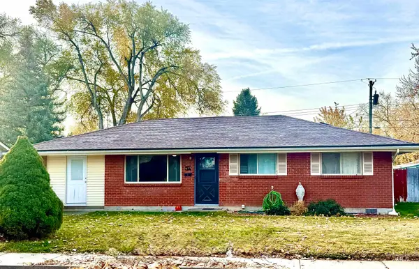 975 E 17th N, Mountain Home, ID 83647