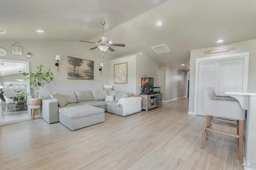 11505 W Baserri Dr, Boise, ID 83709 - Image #3