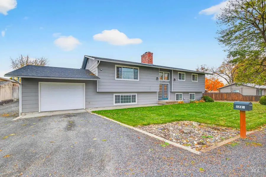 1220 Birch Avenue, Lewiston, ID 83501 - Image #2