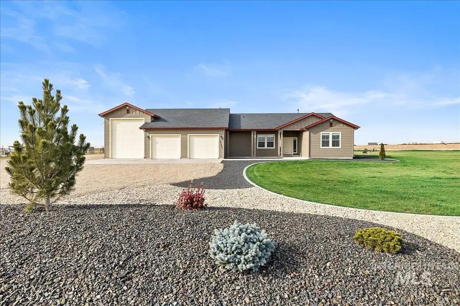 25861 Lon Davis Rd, Parma, ID 83660 - Image #3