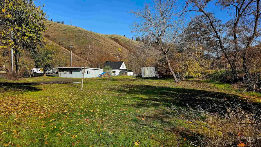 503 W Main St, Kendrick, ID 83537 - Image #2