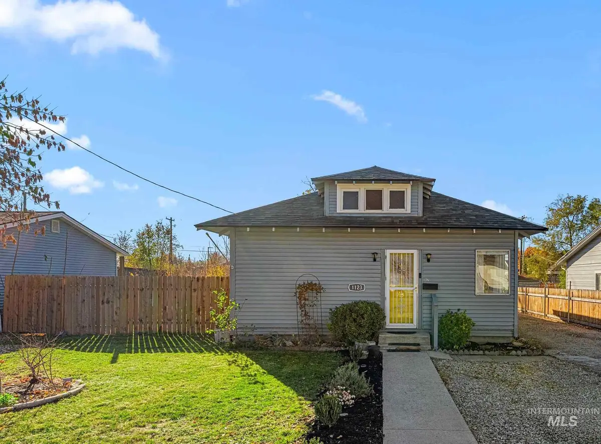 1123 Rosenlof Ave, Nampa, ID 83687 - Image #1