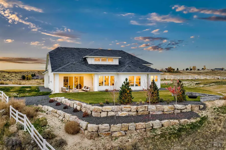 7071 Loggers Loop Rd, Star, ID 83669 - Image #2