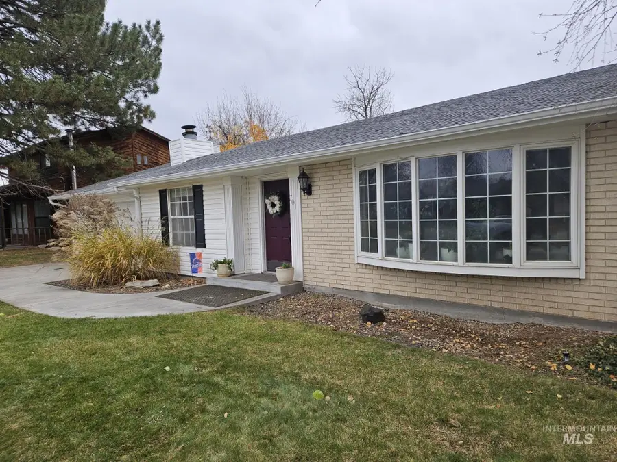 701 W Boone Ave, Nampa, ID 83651 - Image #3