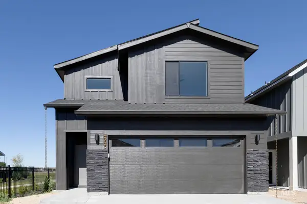 917 N Mirror Creek Way, Meridian, ID 83642