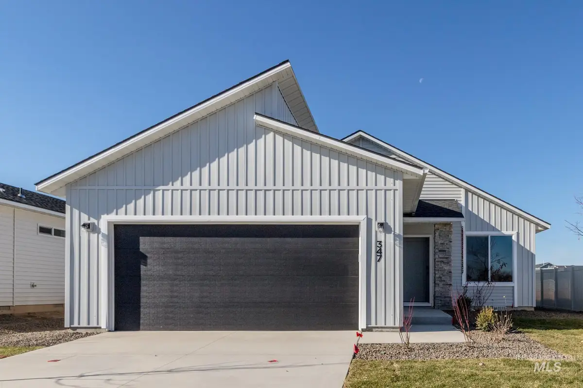 347 N Meadowsweet Ave, Kuna, ID 83634 - Image #1