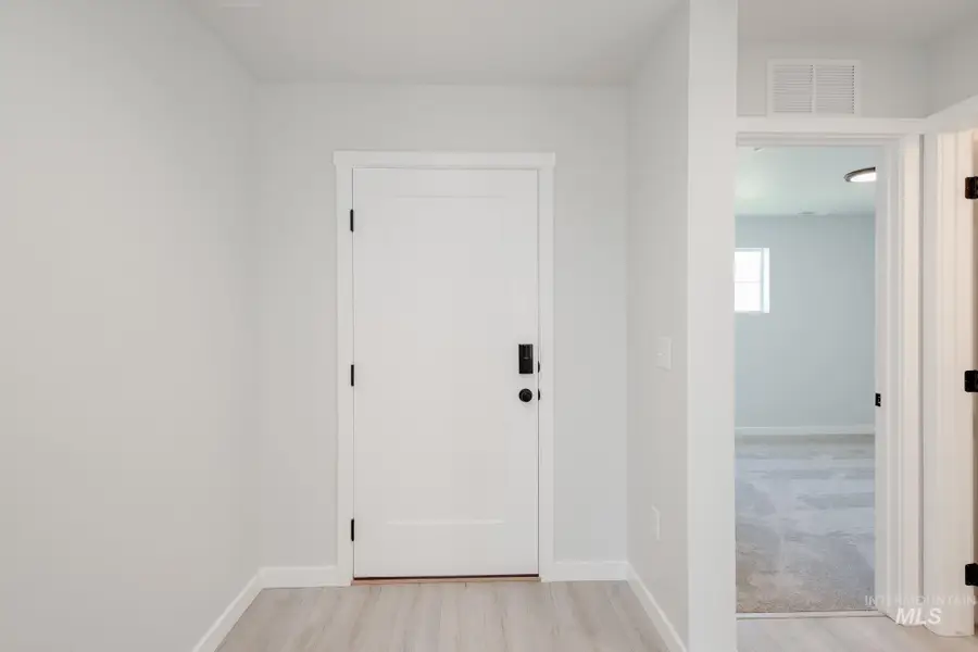 1763 Webb Brook St, Middleton, ID 83644 - Image #2