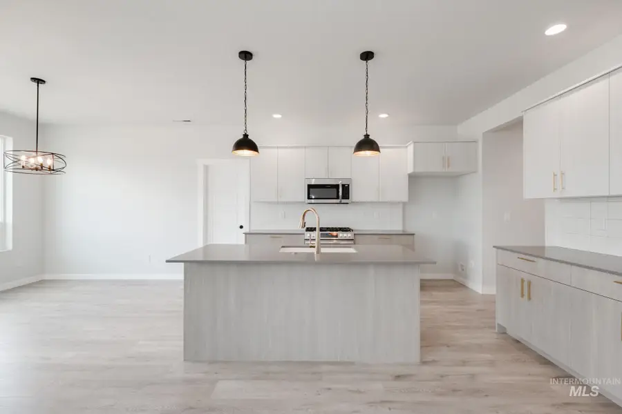 6558 S Sunfish Ave, Boise, ID 83709 - Image #3