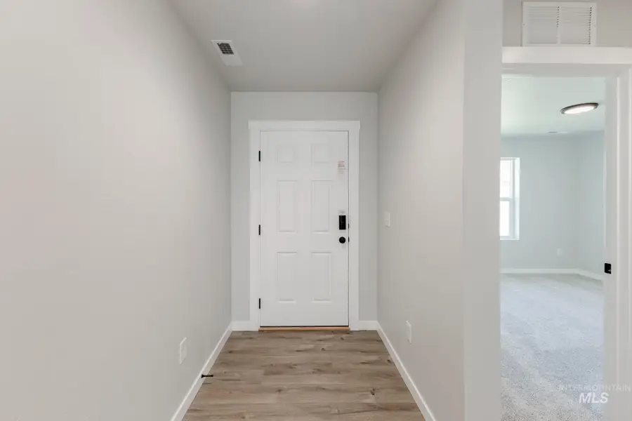 9094 W Camellia St, Nampa, ID 83687 - Image #2