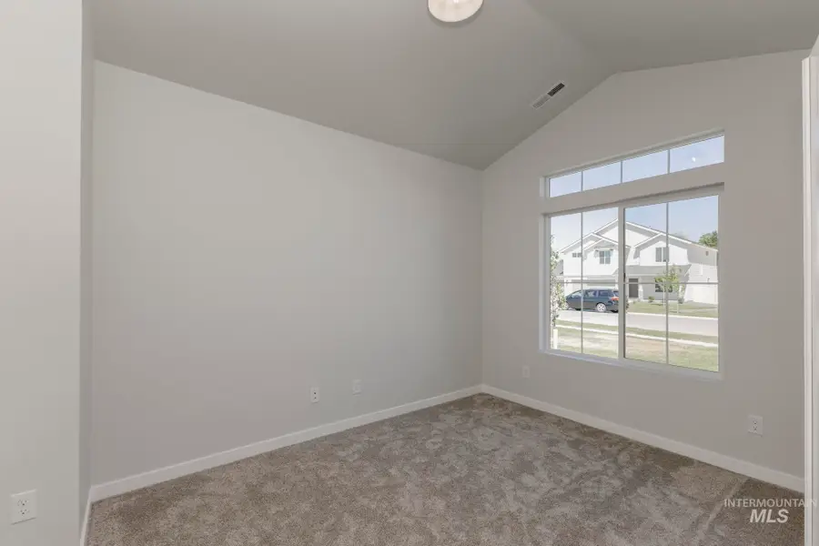 7226 E Shields Dr, Nampa, ID 83687 - Image #3