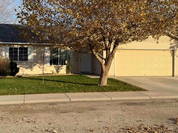 1468 S Kodiak Bear Pl, Kuna, ID 83634