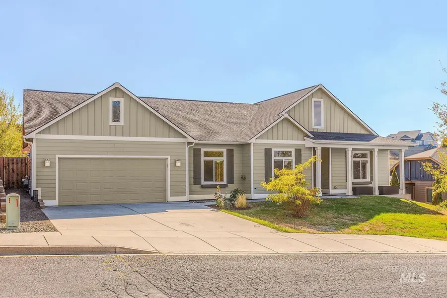 815 NW Valley View Drive, Pullman, WA 99163 - Image #2