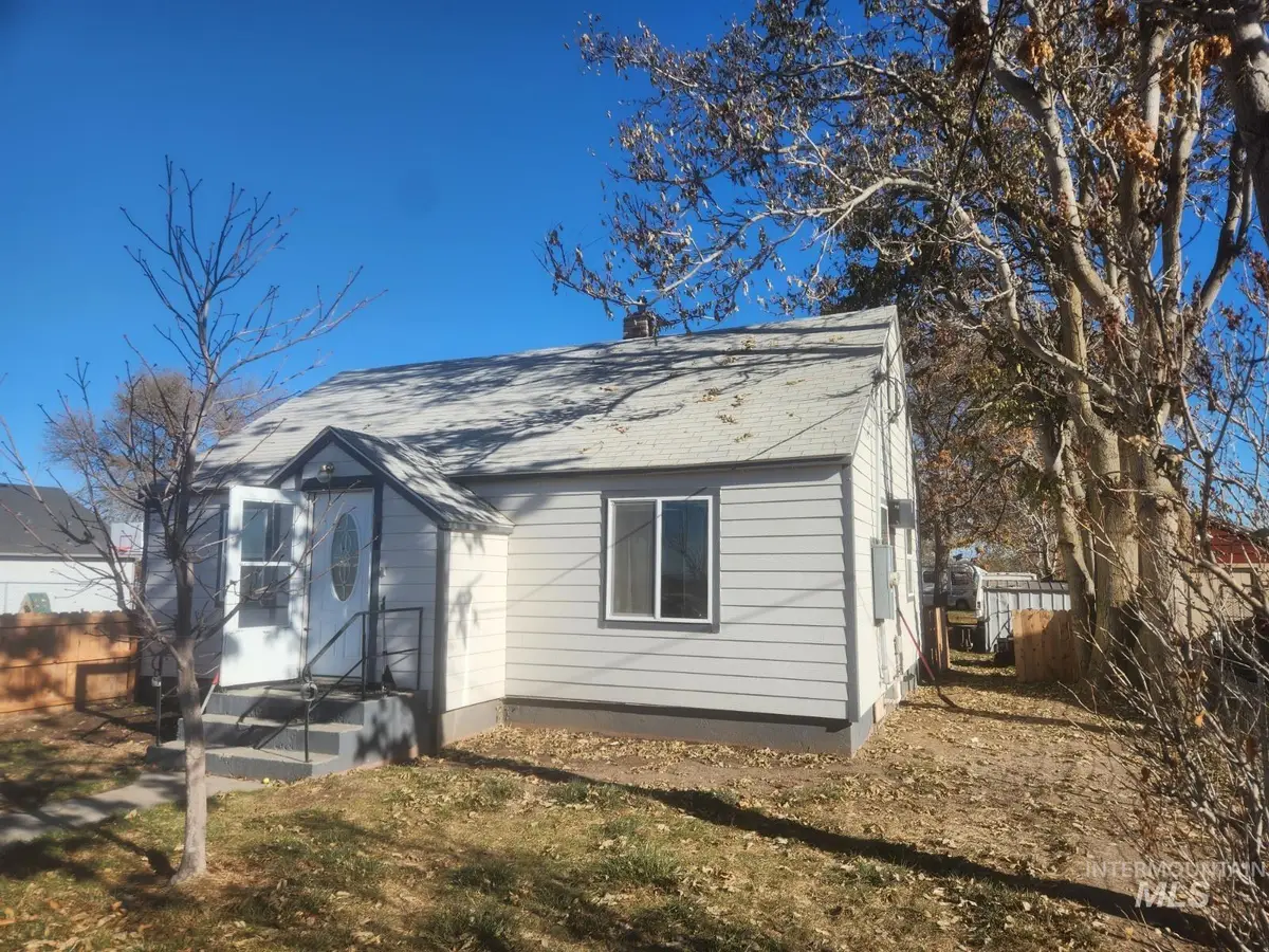 514 N 11th St, Nyssa, OR 97913 - Image #1