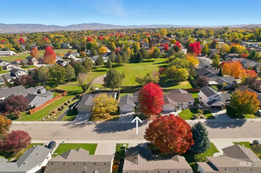 4860 S Greenacres Way, Boise, ID 83709 - Image #3