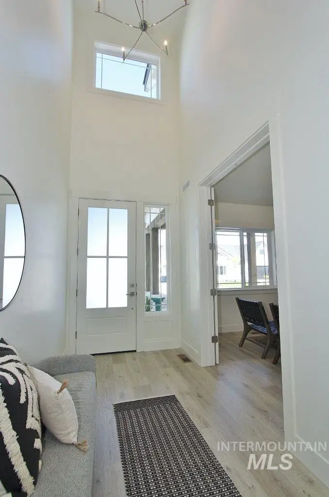 6744 N Magic Mallard Ave, Meridian, ID 83646 - Image #3