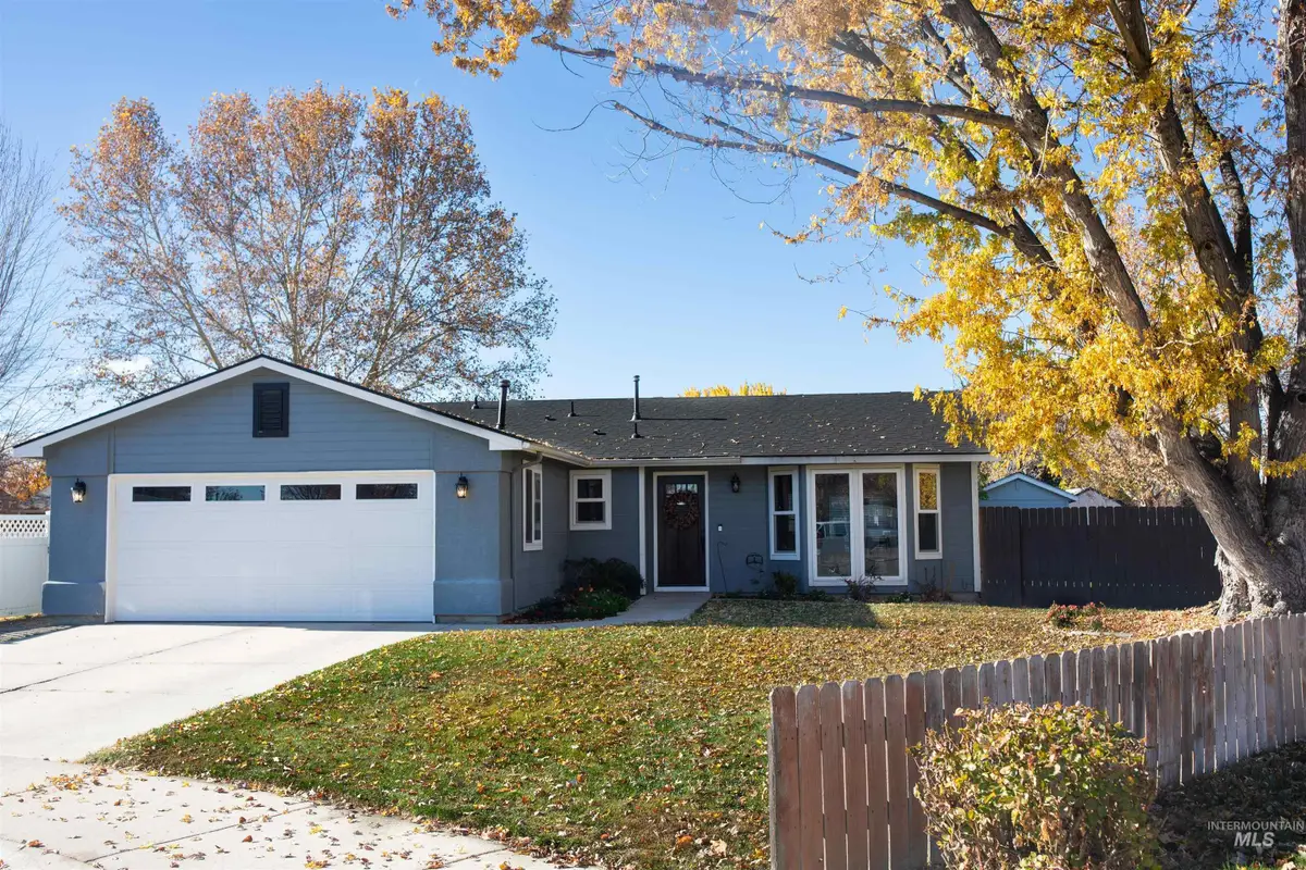 2375 N Galway Dr, Meridian, ID 83646 - Image #1