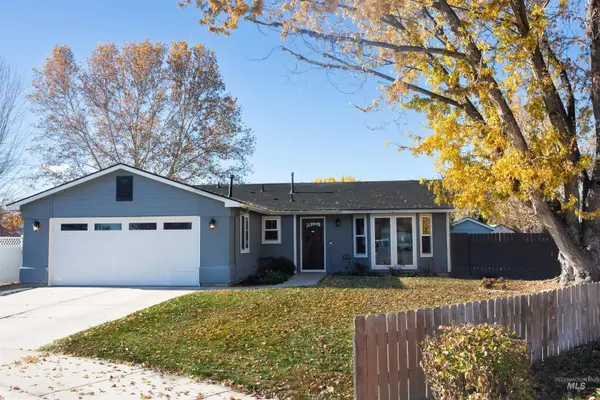 2375 N Galway Dr, Meridian, ID 83646