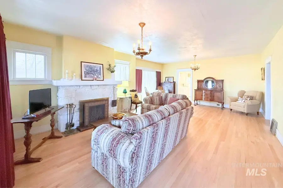 150 10th Avenue East, Twin Falls, ID 83301 - Image #3