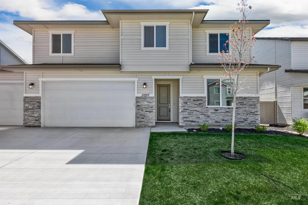 11257 Aspen Hill Dr, Caldwell, ID 83605 - Image #1