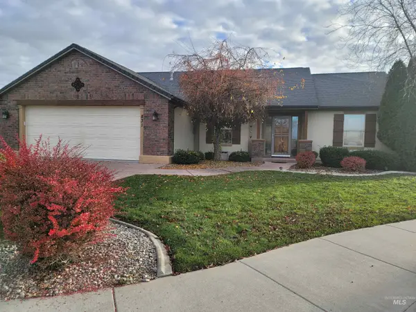 831 Grace Drive West, Twin Falls, ID 83301