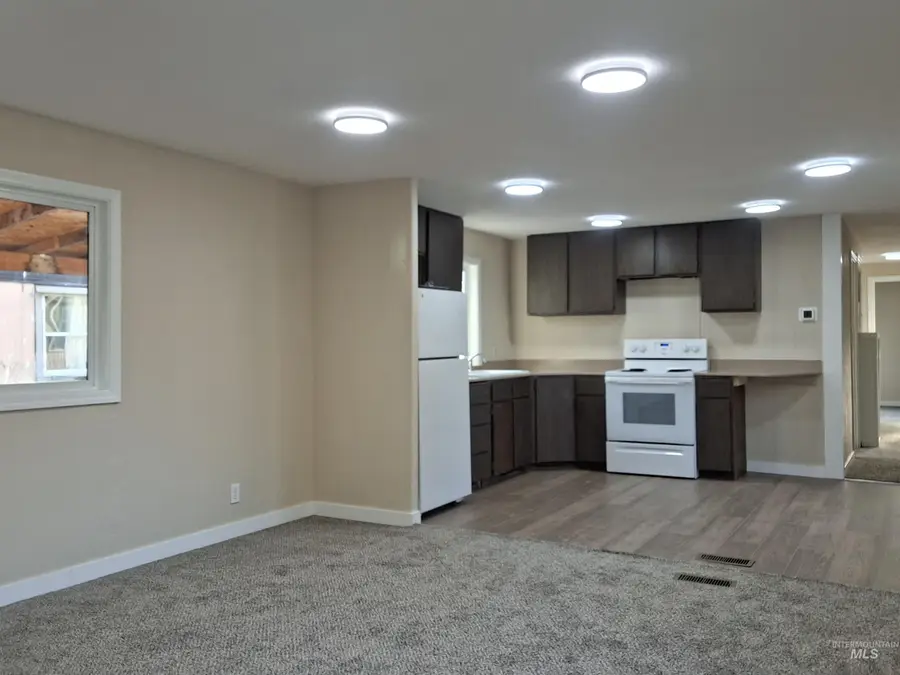 16581 N White Pine St #102, Nampa, ID 83651 - Image #3