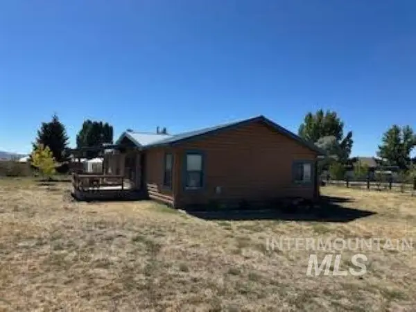 1510 Idaho, Jordan Valley, OR 97910