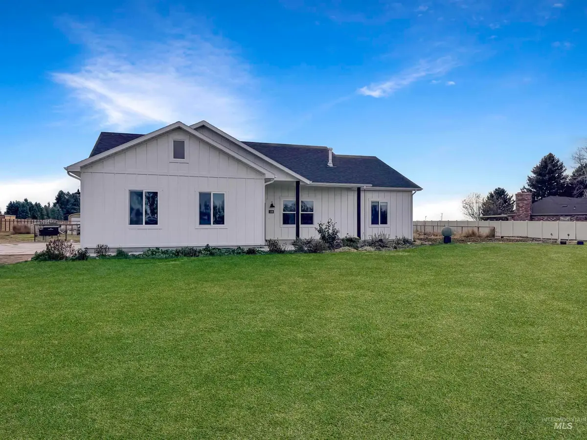 119 E Shamrock Ln, Rupert, ID 83350 - Image #1