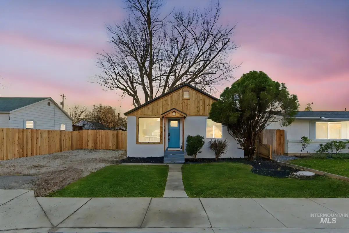 1719 S Abbs St, Boise, ID 83705 - Image #1