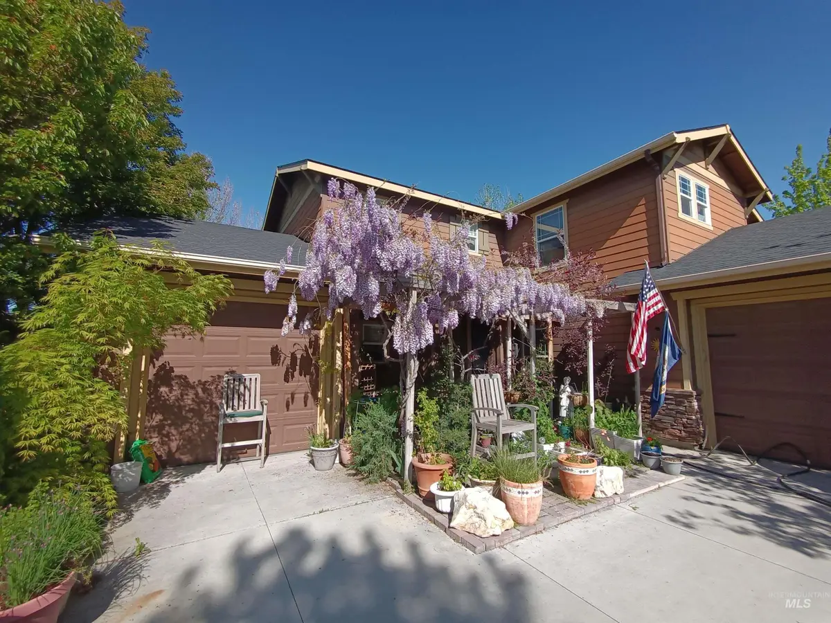 915 N Glen Aspen, Star, ID 83669 - Image #1