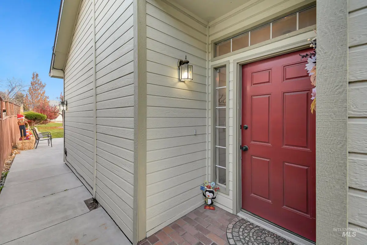 8906 W Landmark Ct, Boise, ID 83704 - Image #1