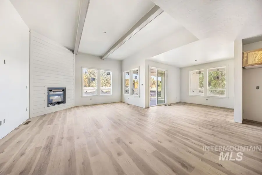 2910 Cottonwood Ln, Emmett, ID 83716 - Image #2