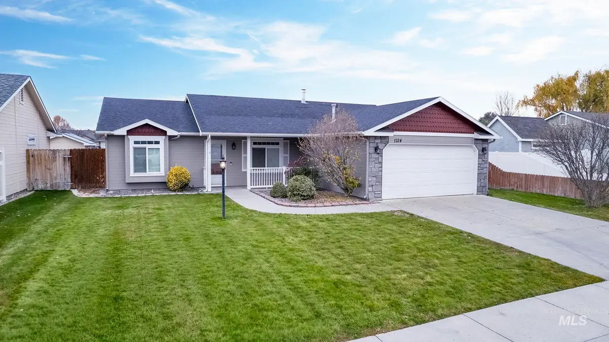 1124 W Peregrine Dr, Nampa, ID 83651 - Image #1