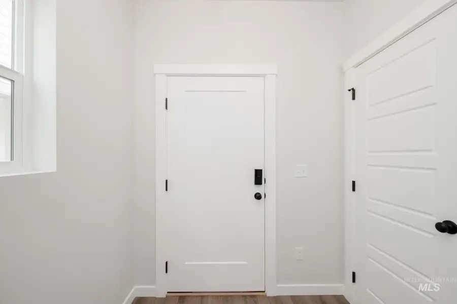 10512 W Teratai St, Star, ID 83669 - Image #2