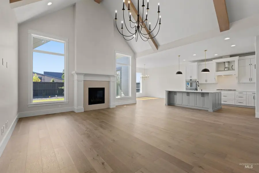 1108 E Crescendo St, Meridian, ID 83642 - Image #2