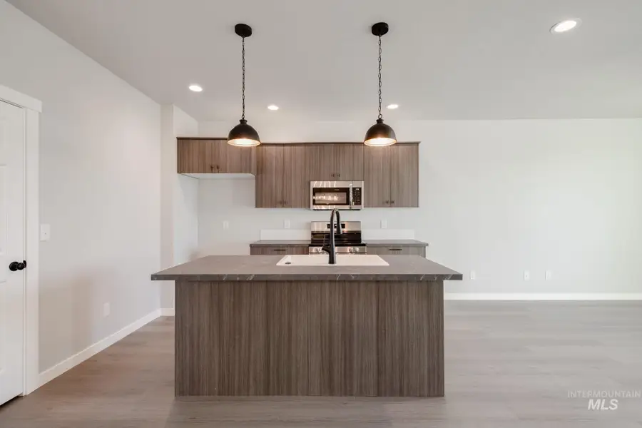 3030 E Boulder Basin Dr, Kuna, ID 83634 - Image #2