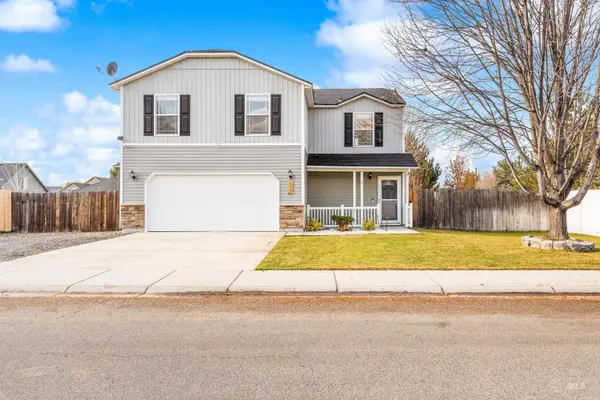 837 S Jake Avenue, Kuna, ID 83634