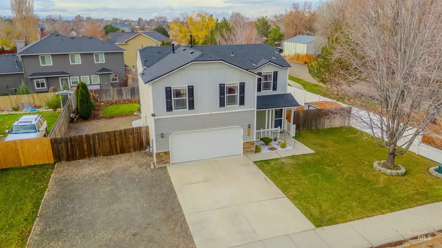 837 S Jake Avenue, Kuna, ID 83634 - Image #3