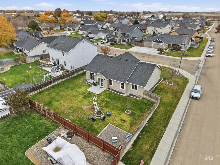 12594 Deadwood Ct., Nampa, ID 83651 - Image #2