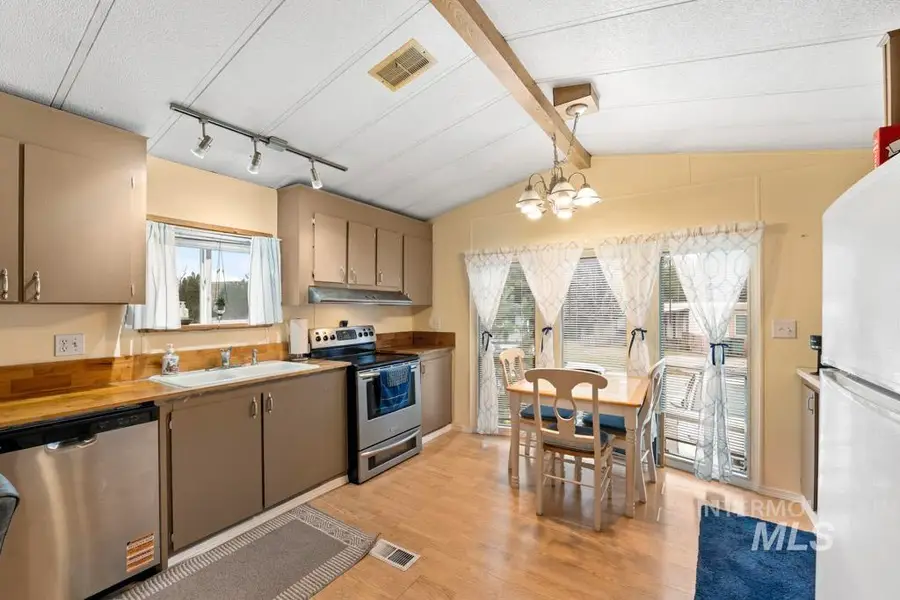 609 N Almon St Space 2030 #2030, Moscow, ID 83843 - Image #3