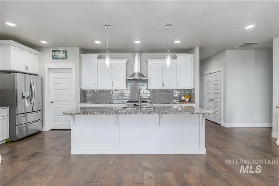 18689 Easter Peak Ave, Nampa, ID 83687 - Image #3