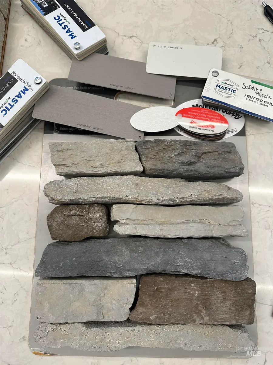 930 Latemar Rd, Jerome, ID 83301 - Image #2