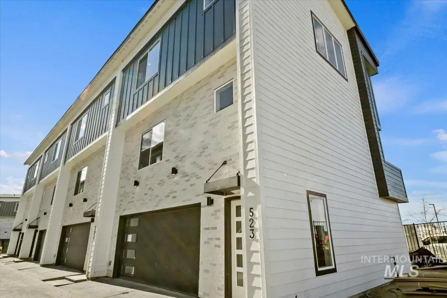 514 N Lucy Lane, Nampa, ID 83687 - Image #2